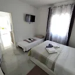 With Terrace And Garden Apartment Pirovac