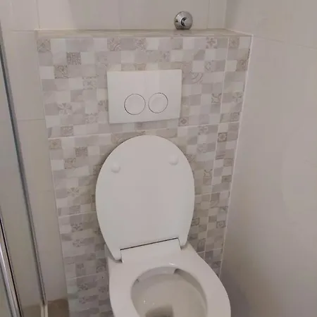 With Terrace And Garden Appartamento *