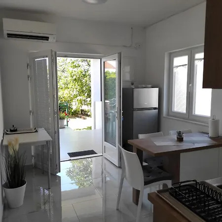 With Terrace And Garden Pirovac