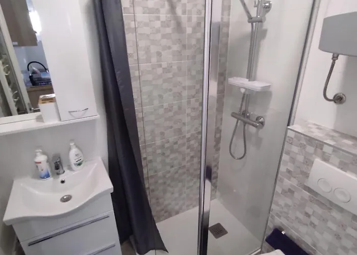 アパート With Terrace And Garden